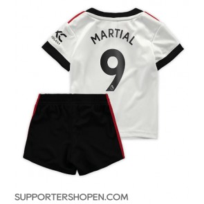 Manchester United Anthony Martial #9 Bortatröja Barn 2022-23 Kortärmad (+ korta byxor)